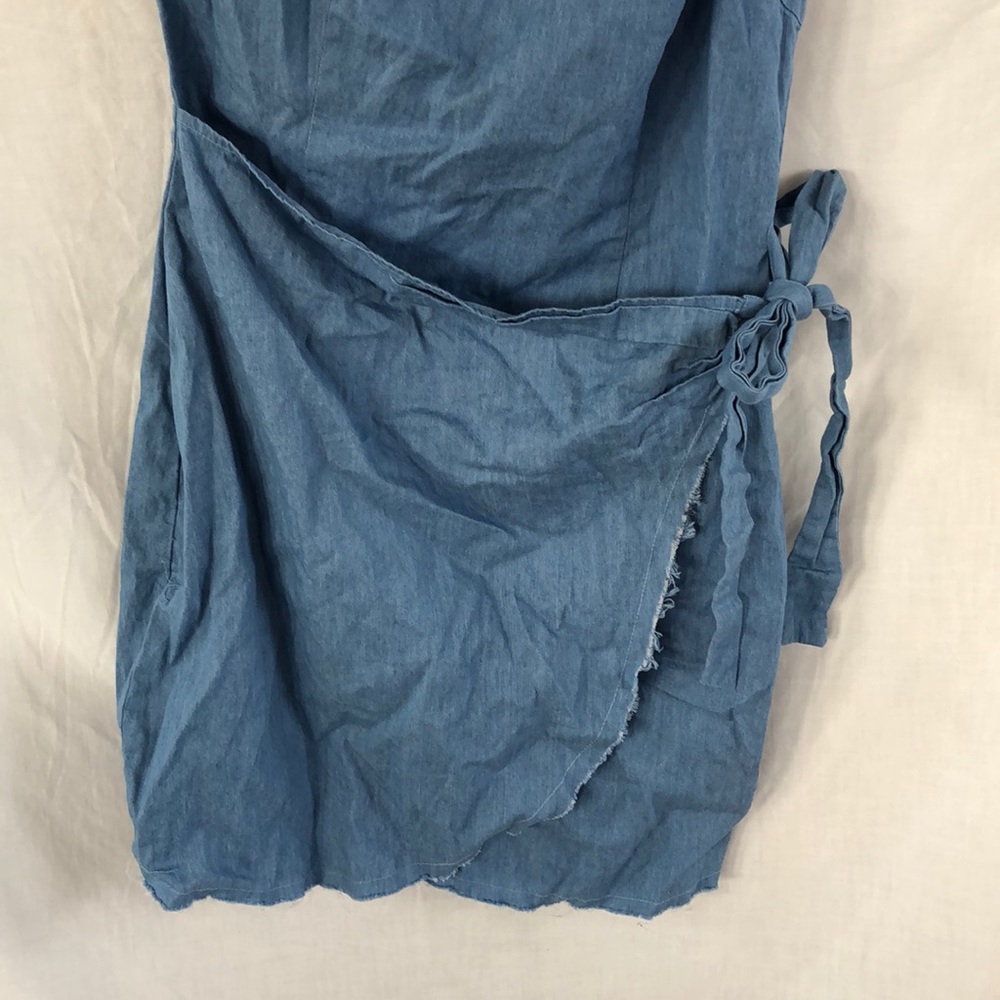 About Us Dress Size S - Picture 6 of 12